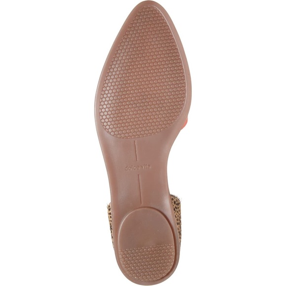 Dolce Vita Woven Pointy Toe Flats - Picture 5 of 5